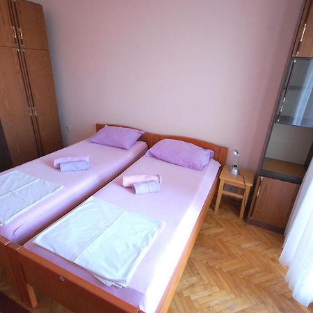 Apartments Dida By El-Pi Tours Нивице Экстерьер фото