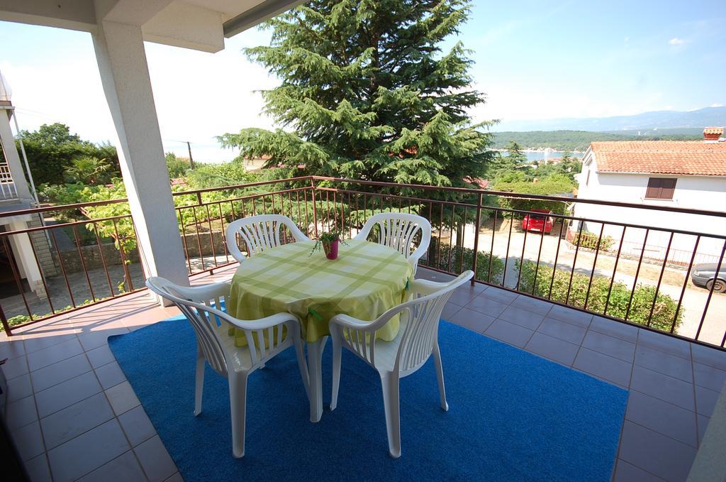 Apartments Dida By El-Pi Tours Нивице Номер фото